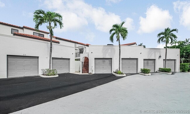Building Photo - 6670 Villa Sonrisa Dr