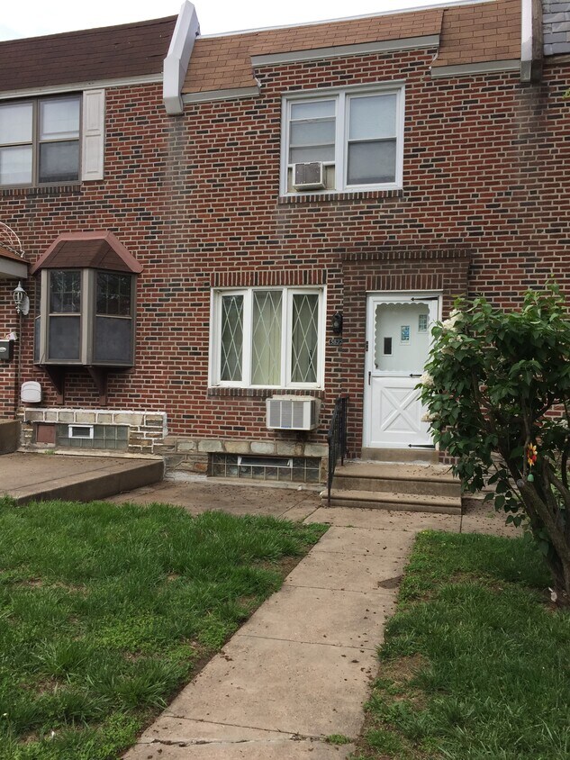 Exterior - 5822 Weymouth St