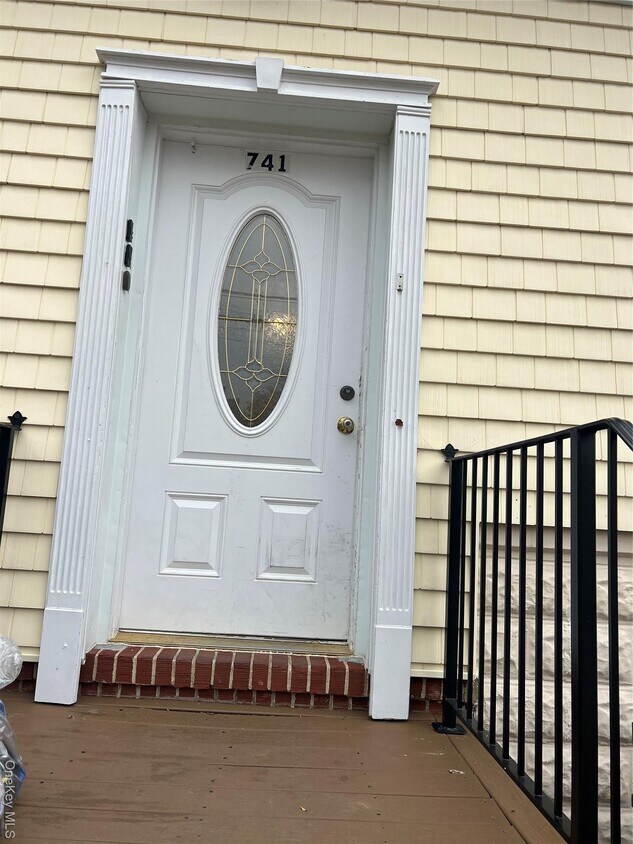 Foto principal - 741 Clocks Blvd