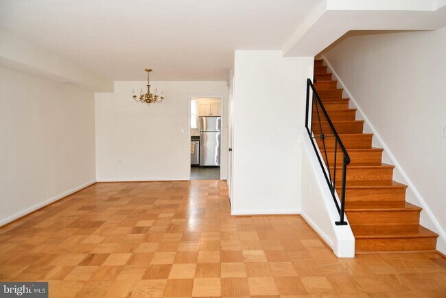 Foto del edificio - 3737 Ingalls Ave