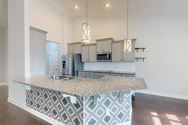 Foto del edificio - 321 Twelve Oaks Ln