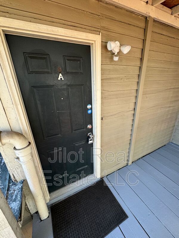 Foto del edificio - 3825 Church St