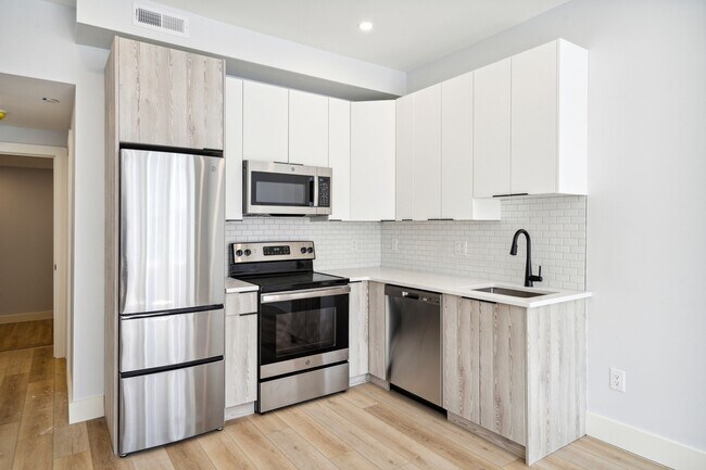 Foto del edificio - 3439 Lancaster Ave