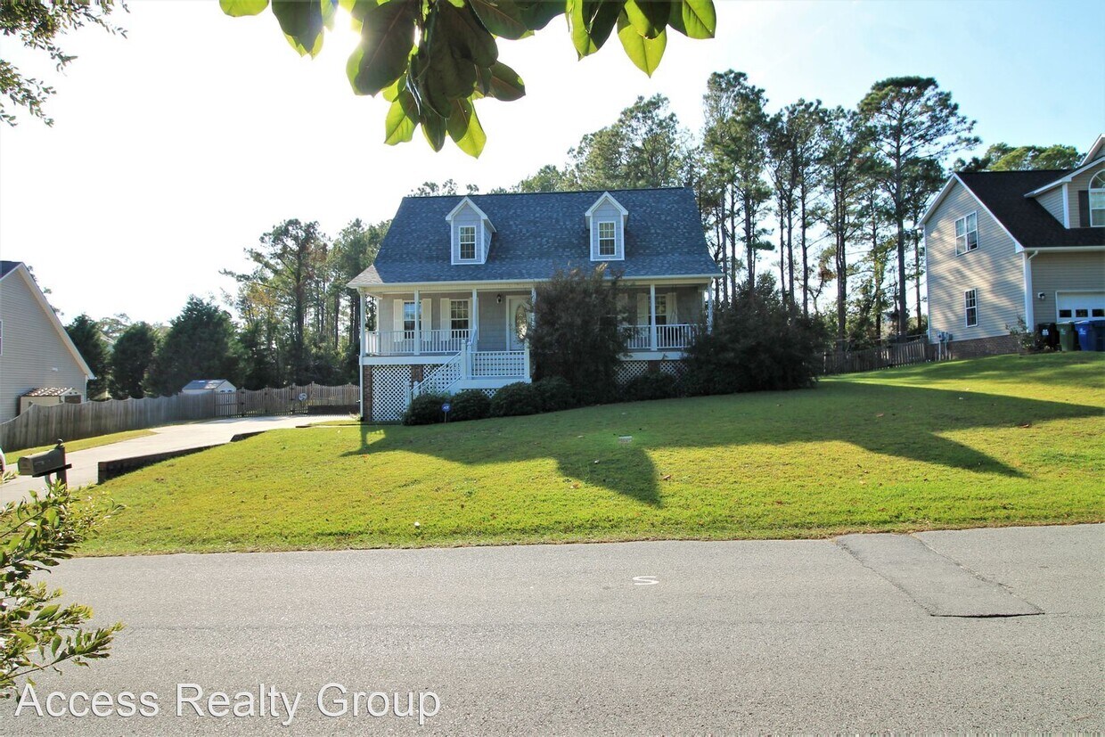 4 br, 2.5 bath House 350 Beacon Ln House for Rent in Sneads Ferry