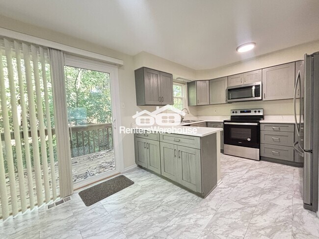 Foto del edificio - 7429 Setting Sun Way