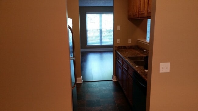 Foto del edificio - 409 Rachels Ct W