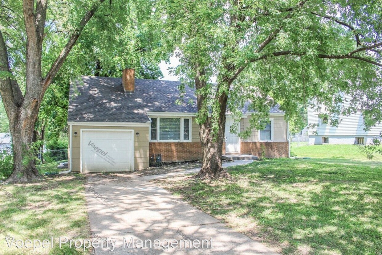 Primary Photo - 3 br, 1 bath House - 10002 E 35th Terrace S