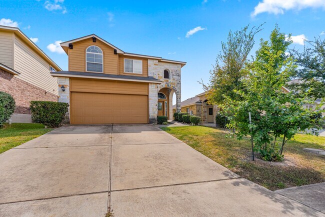 Foto del edificio - Incredible 3 Bed/2.5 Bath 2-Story home in ...