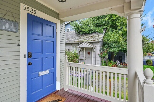 Foto del edificio - 5525 Woodlawn Ave N