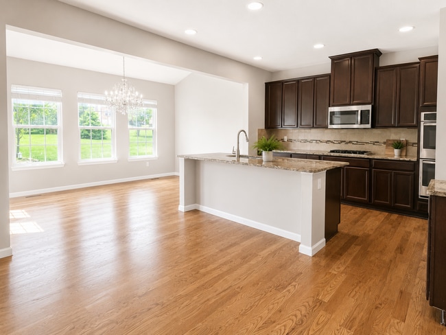 Building Photo - 6819 Hawthorn Knl