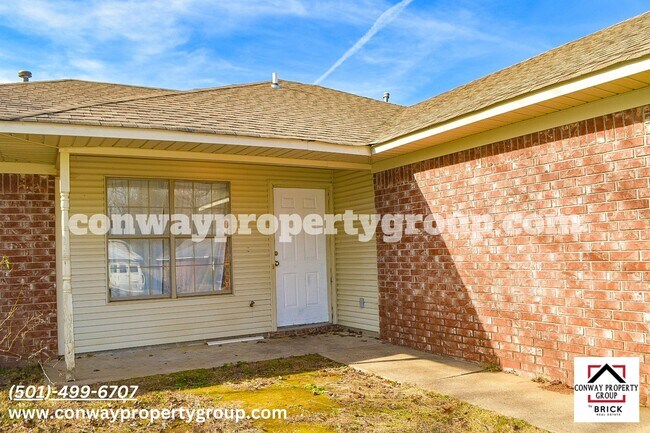 Building Photo - 1225 Stratus Dr