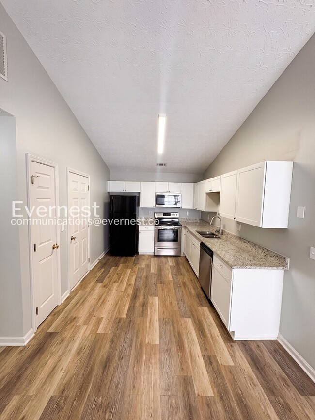 Building Photo - 1230 Creek View Ct