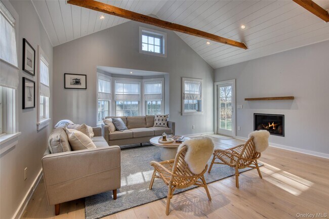 Foto del edificio - 130 Village Ln