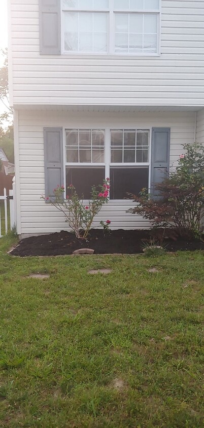 House front yard - 688 212th Street