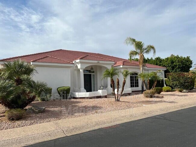 Foto del edificio - 5345 E McLellan Rd