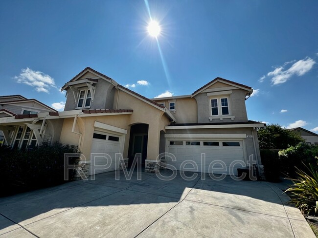 Foto del edificio - 814 Oakmont Ct