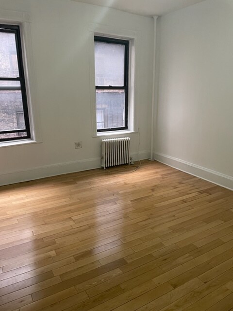 Building Photo - 165 E 87th St