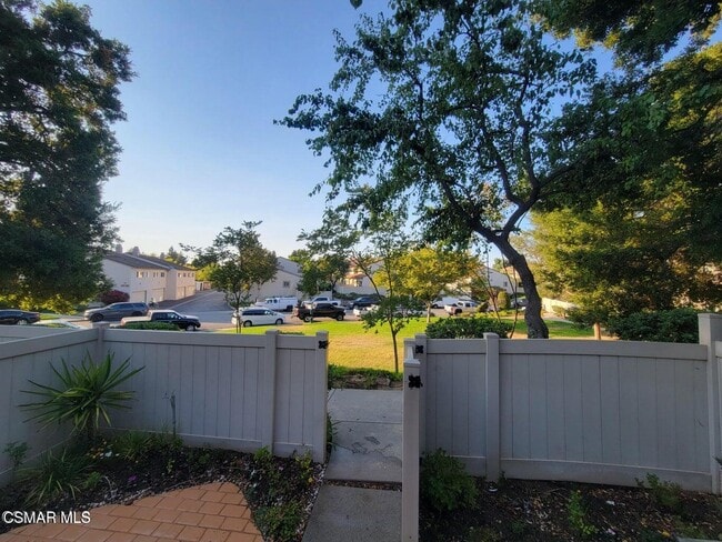 Building Photo - 1318 Ramona Dr