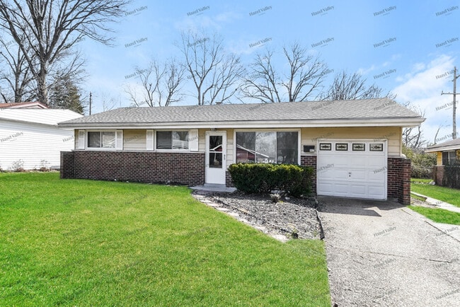 Photo - 9922 Duke Dr House