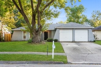Building Photo - 16310 Forest Bend Ave