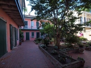 Building Photo - The Fernendez House