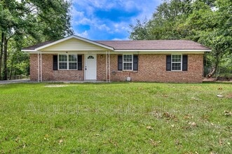 Building Photo - 3623 Columbine Dr