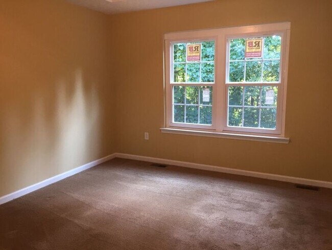 Foto del edificio - Move In Special Available! Spacious 3 Bed/3 Bath Home In Dallas GA! $1,525.00 Per Month!!!!!!