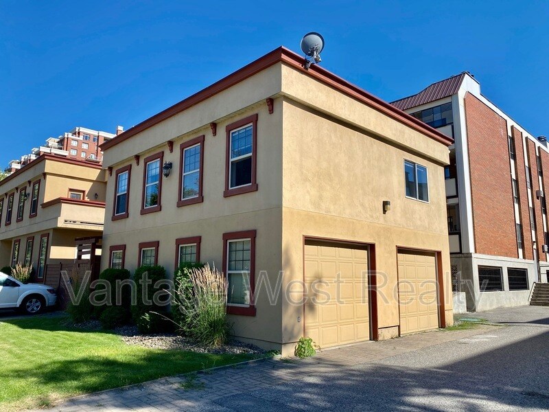 1073 Lawson Ave, Kelowna, BC V1Y 6T3 House for Rent in Kelowna, BC