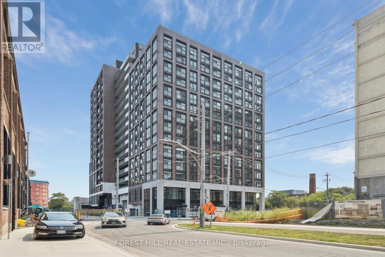 Photo principale - 181-1181 Sterling Rd
