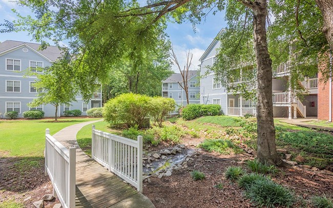 Building Photo - Avenue at Harbison