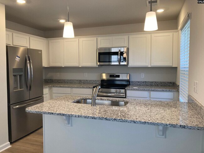 Building Photo - 238 Hessary Ln