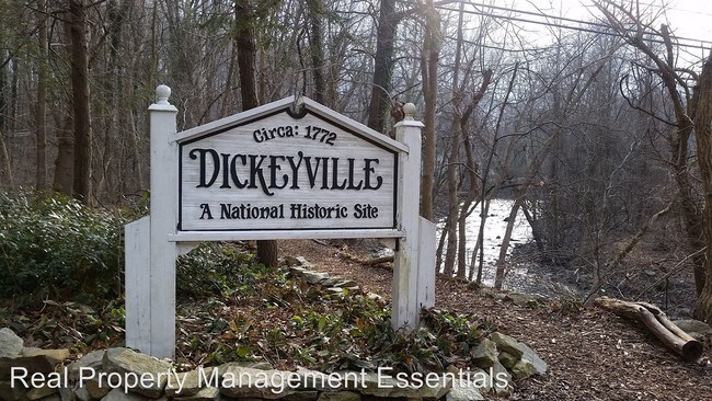 Foto del edificio - 3 br, 1.5 bath House - 2306 Pickwick Road