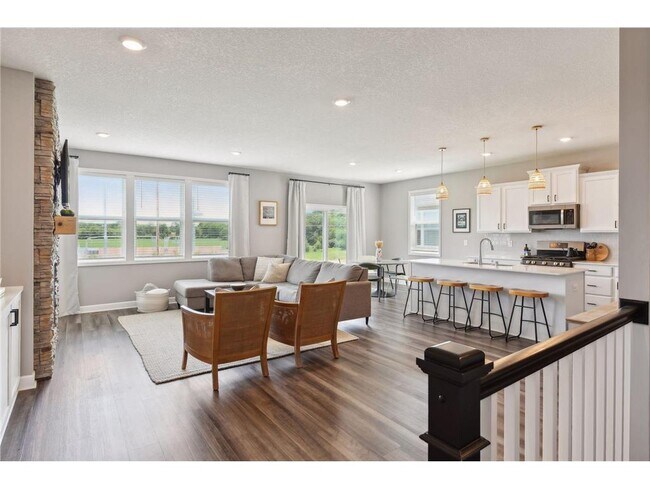 Building Photo - 9342 Bridle Way