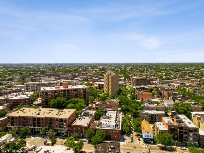 Foto del edificio - 712 W Aldine Ave