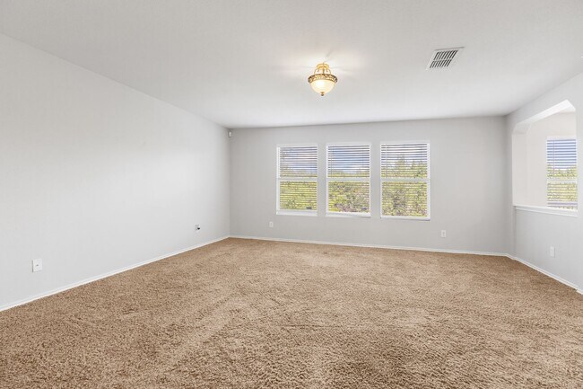 Foto del edificio - 4 Bedroom 3 Bathroom located in Bluffs of Lookout Canyon