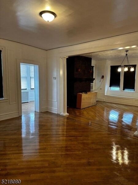 Foto del edificio - 47 Grumman Ave