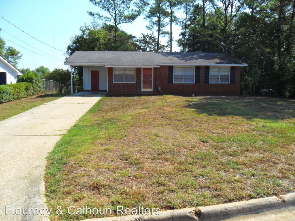 Primary Photo - 410 Columbia Dr