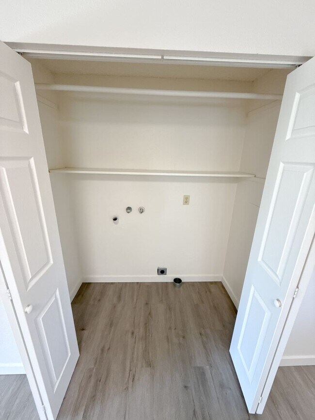 Foto del edificio - 3035-3037 Kane Street