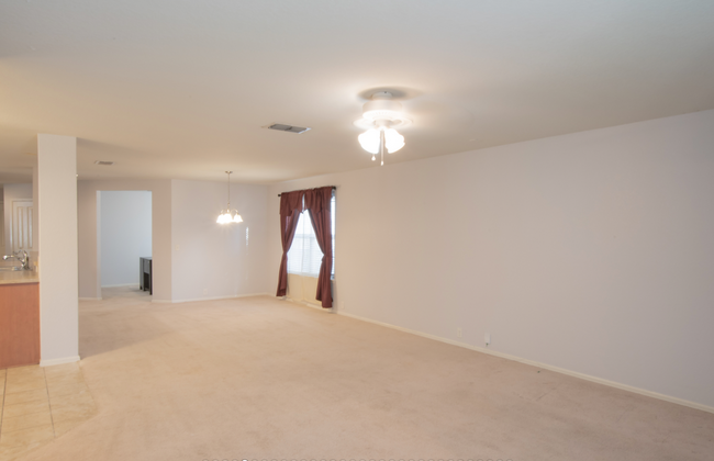 Foto del edificio - 3 BD 2 BA Move In Ready near Lackland AFB!