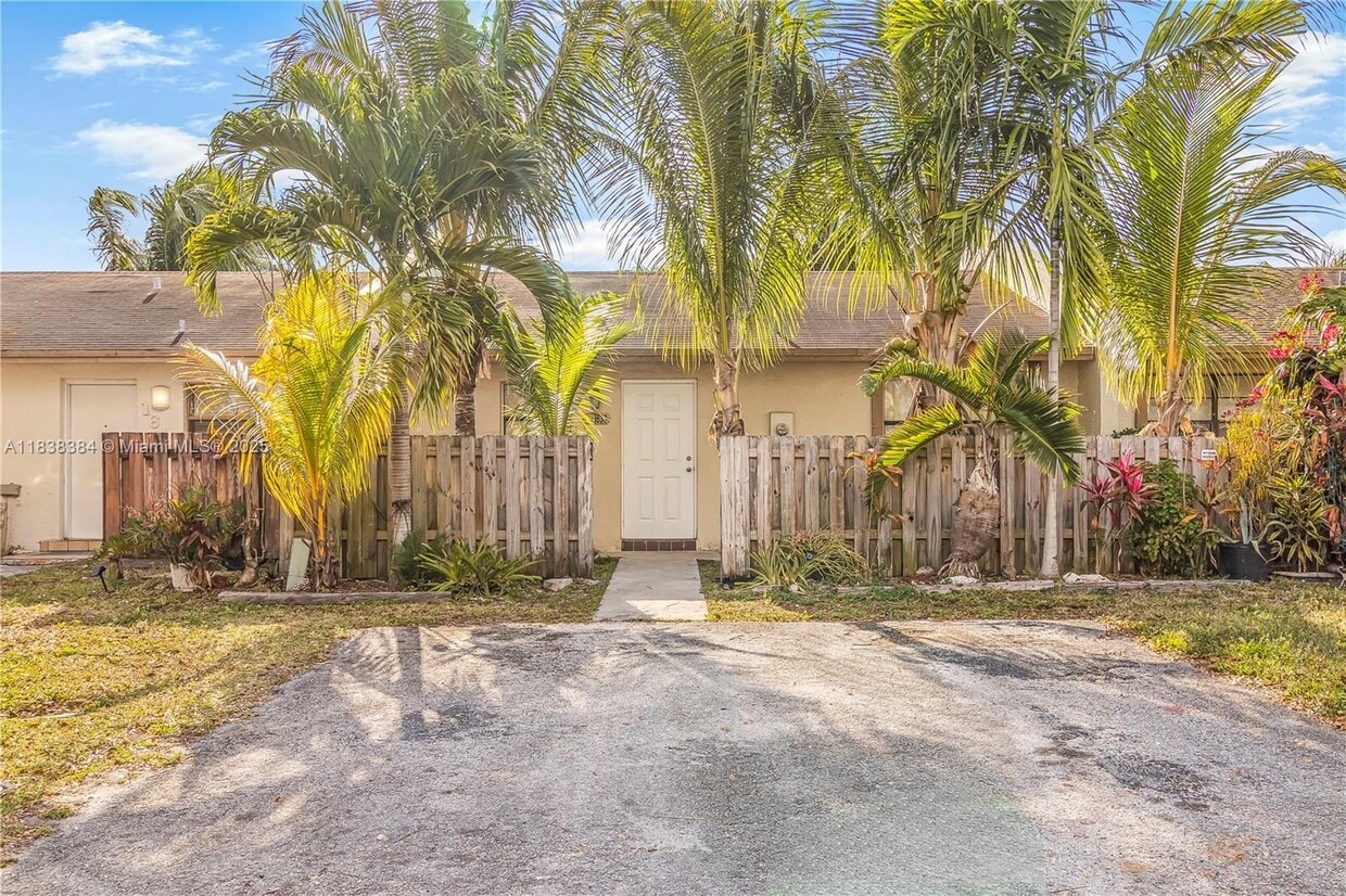 Foto principal - 1630 Sandpiper Blvd
