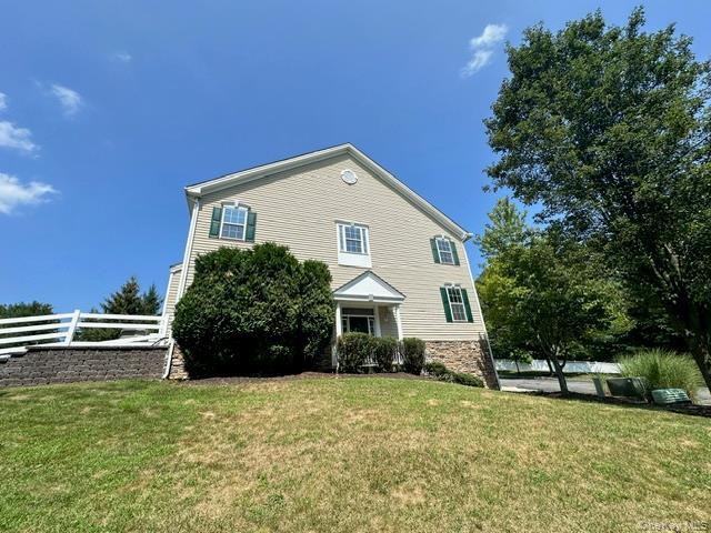 Building Photo - 115 Barr Ln