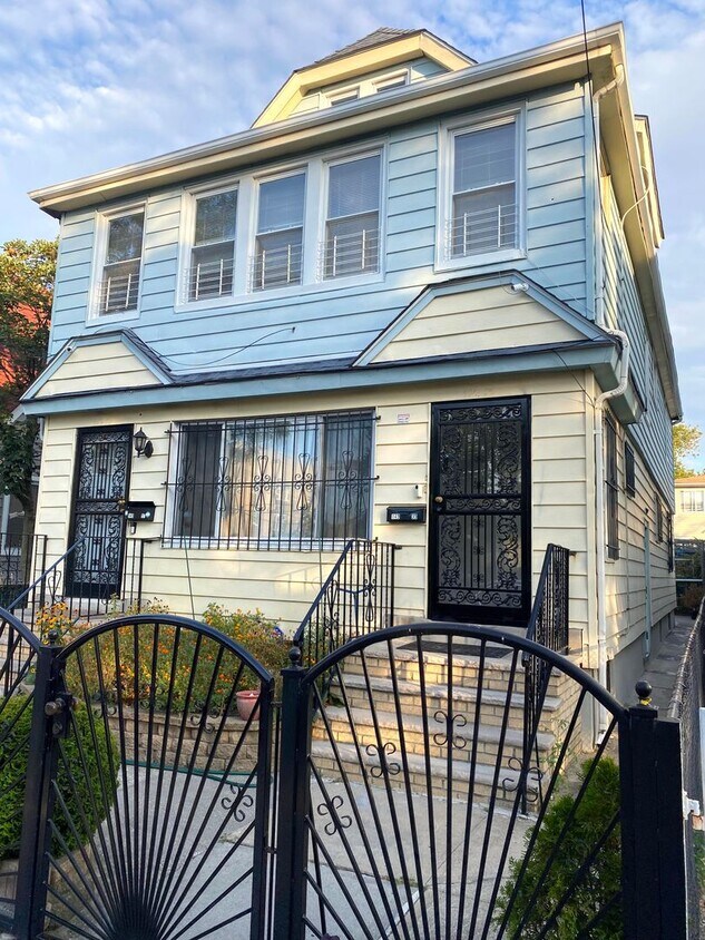 Foto principal - 145-33 Glassboro Ave