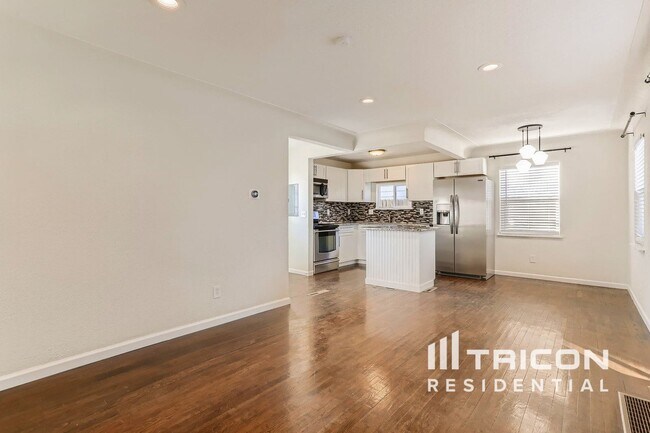 Foto del edificio - 1364 Ironton St