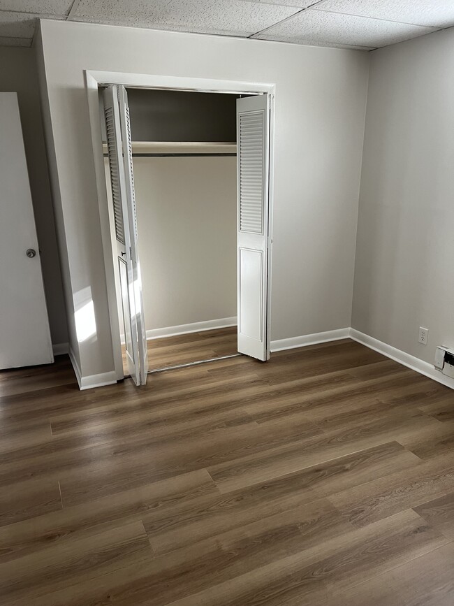 Foto del edificio - 9965 Summer Breeze Dr