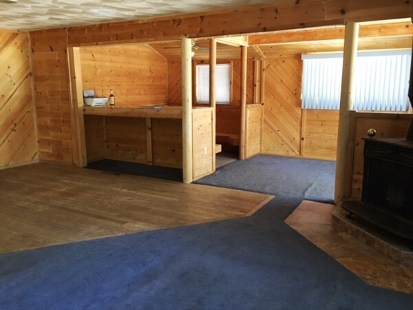 Building Photo - 652-A Jefferies Rd