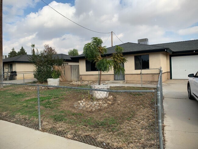 Foto del edificio - 220 Douglas St