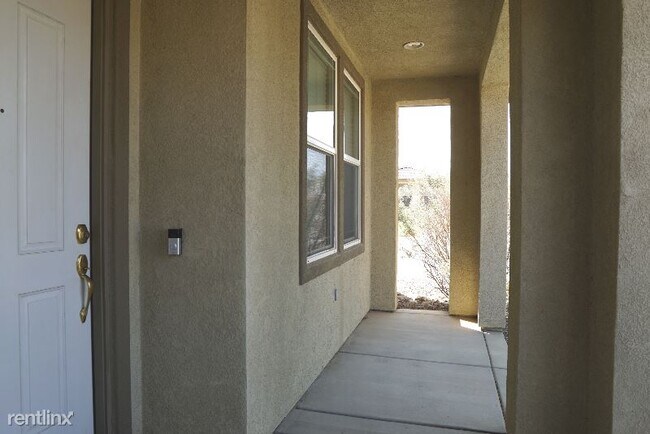 Foto del edificio - 3 br, 2 bath House - 37798 Chesterfield St