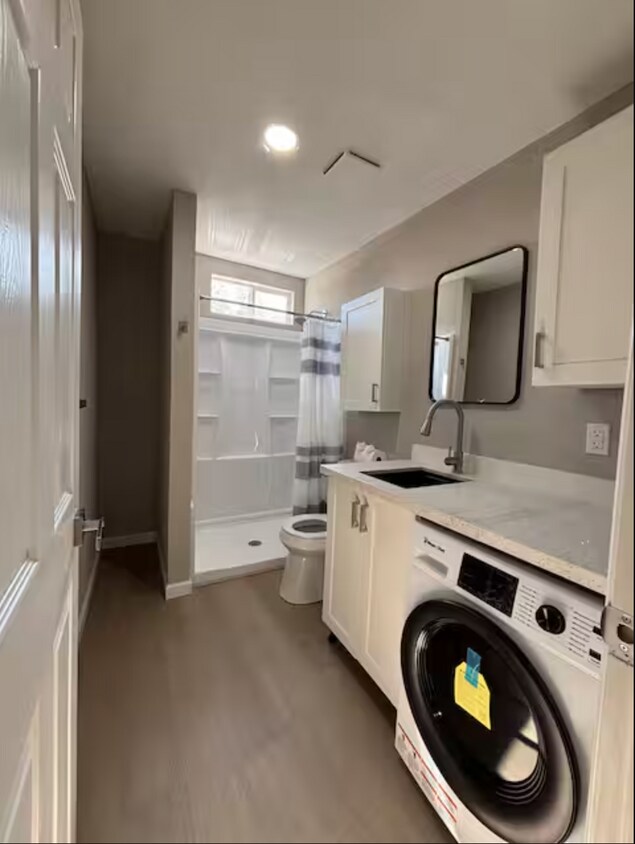 Building Photo - CWA5