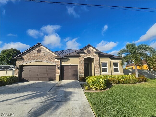 Foto del edificio - 1919 SW 26th Terrace