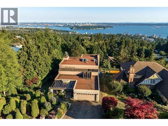 Photo du bâtiment - 2426 Westhill Ct